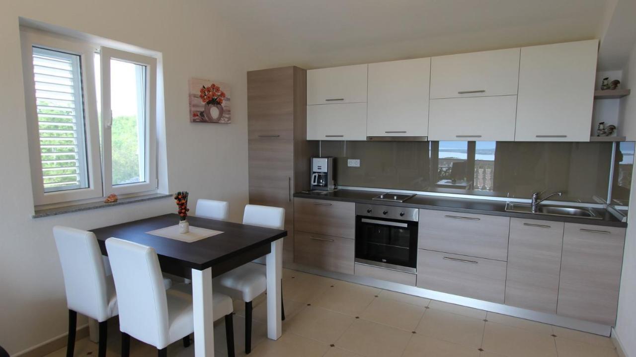 Apartments Jela Sveti Vid-Miholjice المظهر الخارجي الصورة
