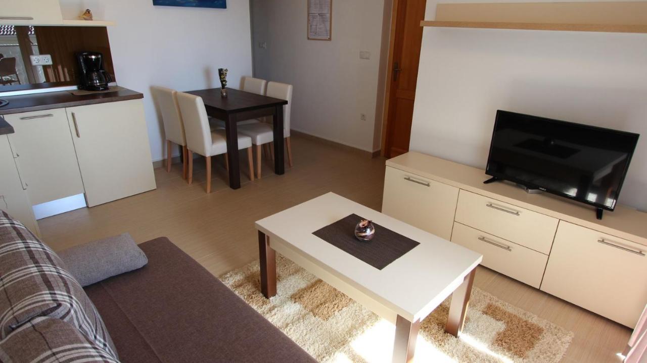 Apartments Jela Sveti Vid-Miholjice المظهر الخارجي الصورة